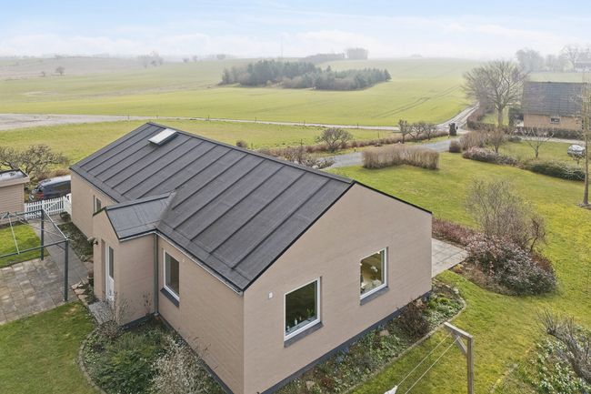 Brundby Hovedgade 85, 8305 Samsø